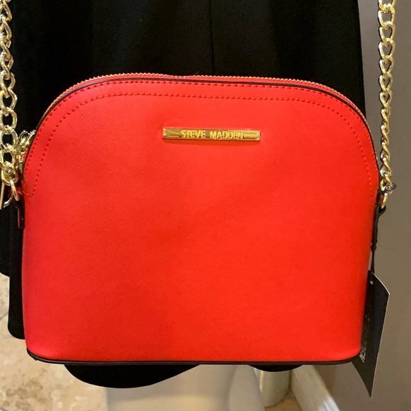 Steve Madden crossbody bag red color - Picture 2 of 3